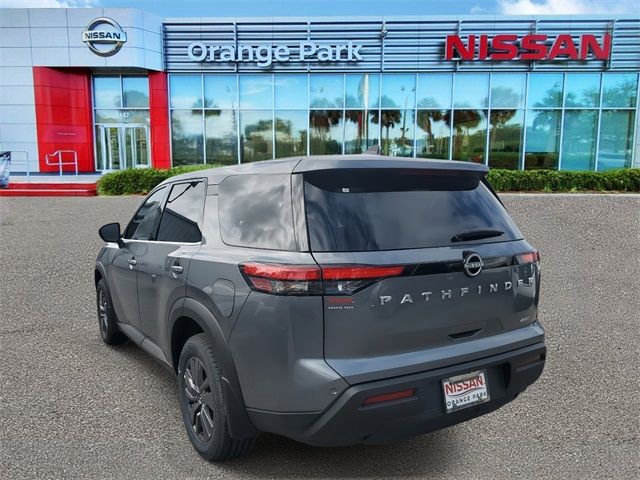 2024 Nissan Pathfinder S