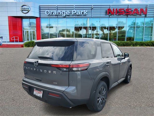 2024 Nissan Pathfinder S