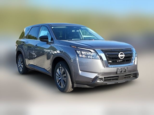 2024 Nissan Pathfinder S