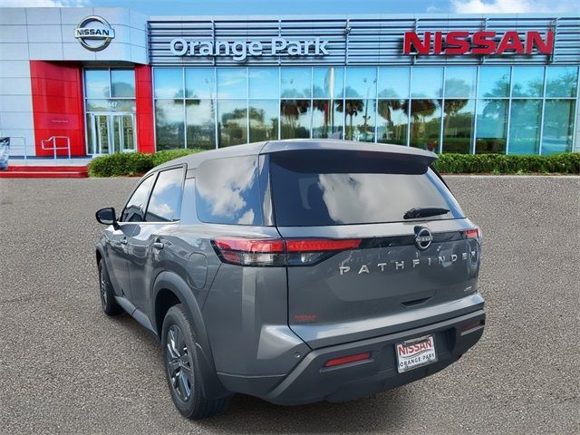 2024 Nissan Pathfinder S