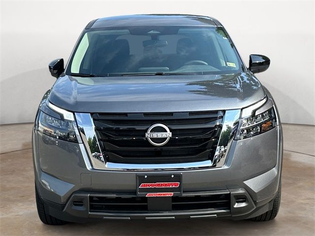 2024 Nissan Pathfinder S