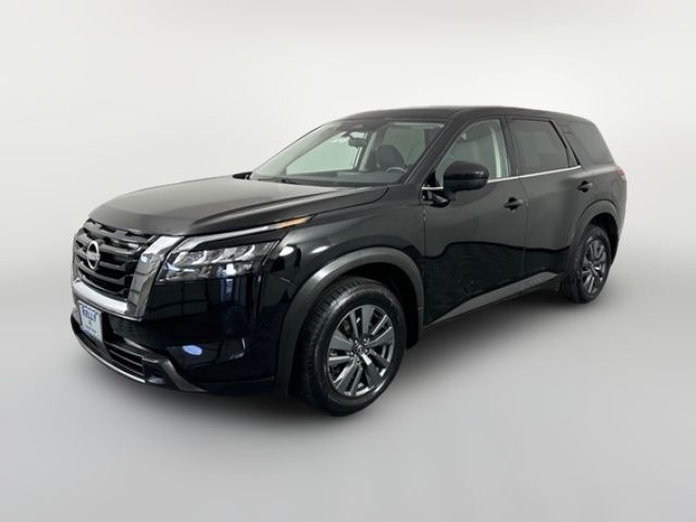 2024 Nissan Pathfinder S