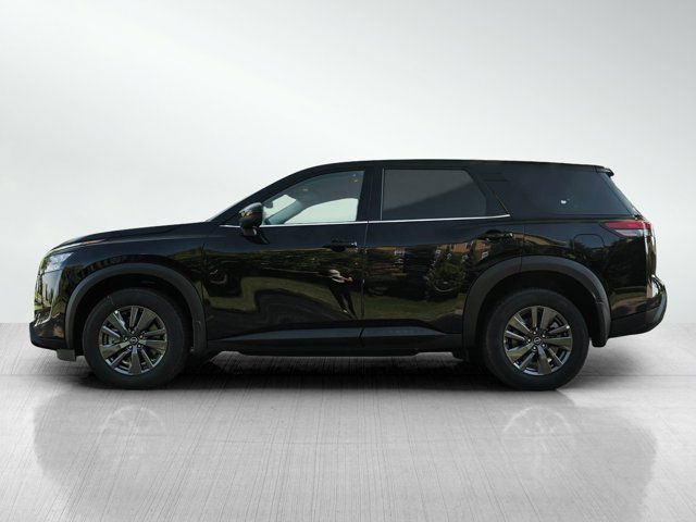 2024 Nissan Pathfinder S