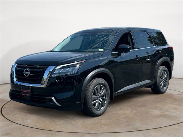 2024 Nissan Pathfinder S