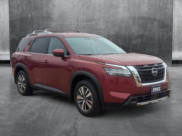 2024 Nissan Pathfinder SL