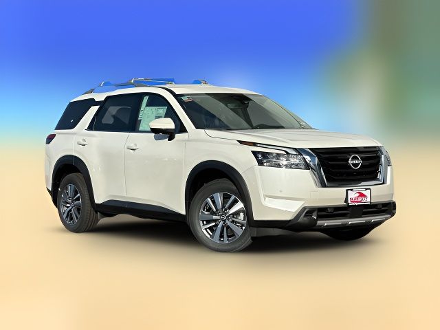 2024 Nissan Pathfinder SL