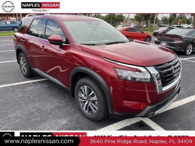 2024 Nissan Pathfinder SL