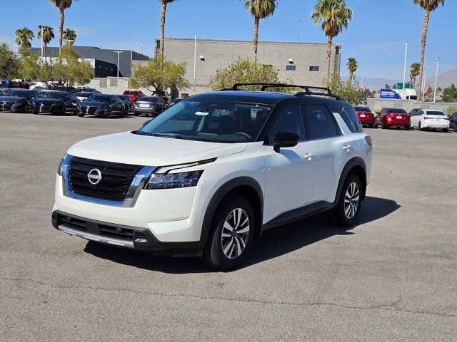 2024 Nissan Pathfinder SL