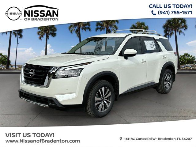 2024 Nissan Pathfinder SL