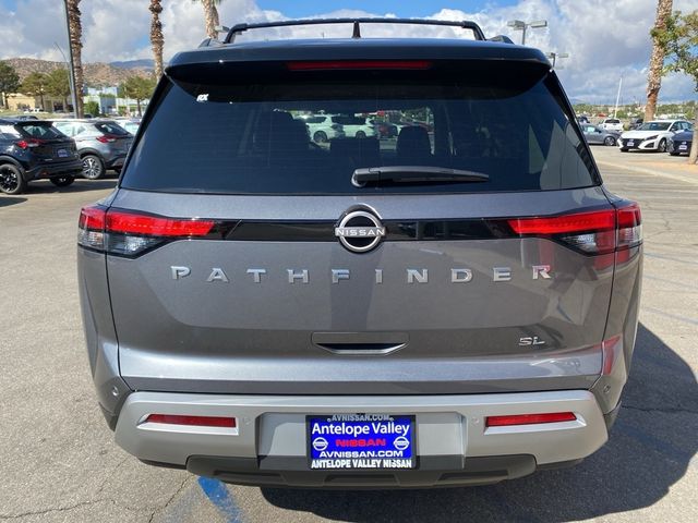 2024 Nissan Pathfinder SL