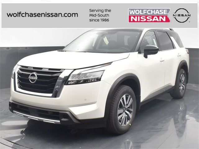 2024 Nissan Pathfinder SL