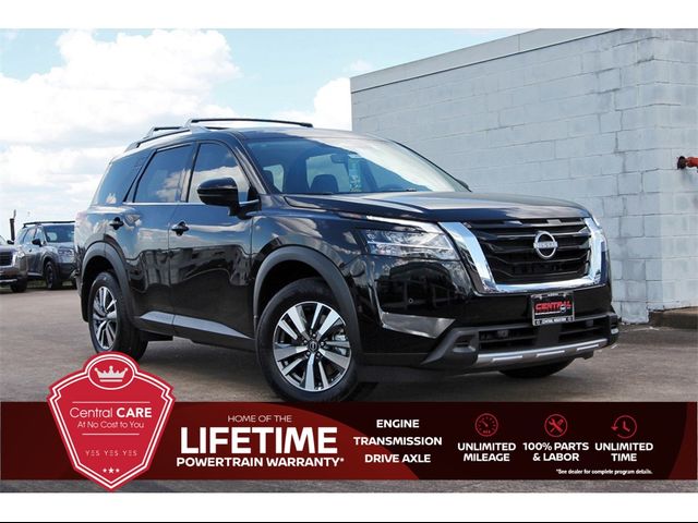 2024 Nissan Pathfinder SL