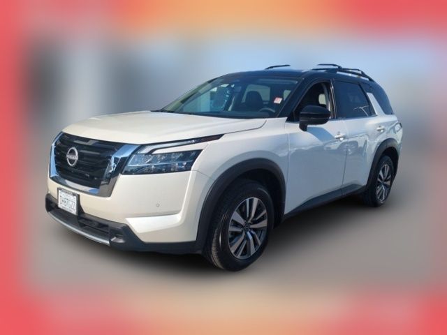 2024 Nissan Pathfinder SL