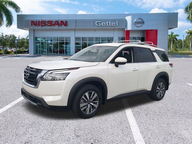 2024 Nissan Pathfinder SL