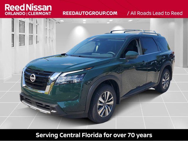 2024 Nissan Pathfinder SL