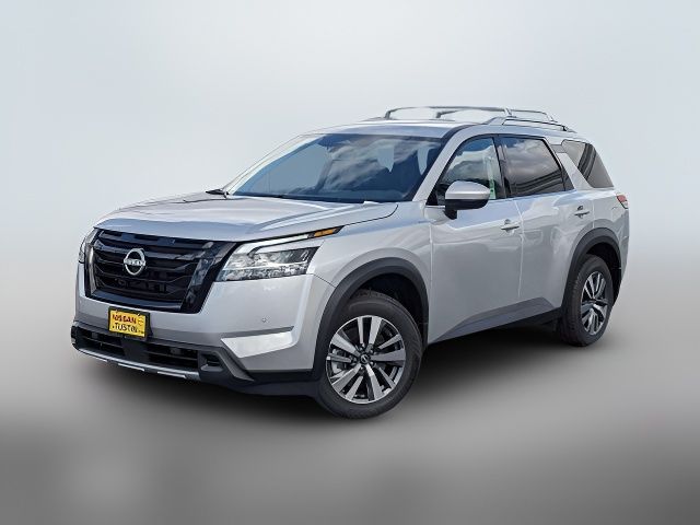 2024 Nissan Pathfinder SL