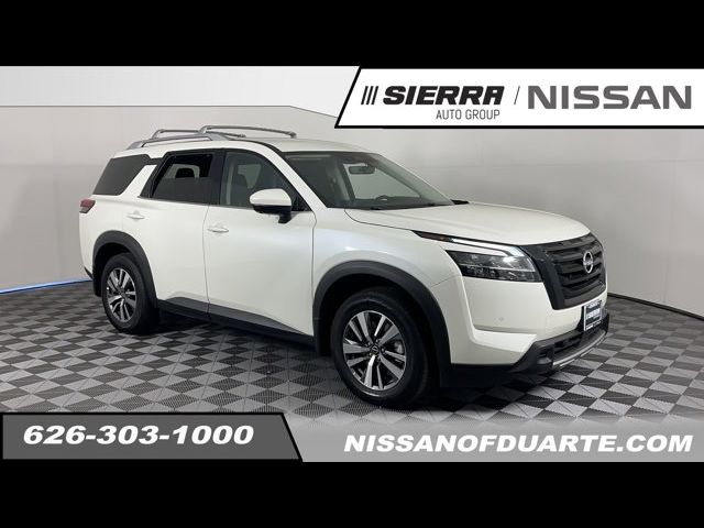 2024 Nissan Pathfinder SL