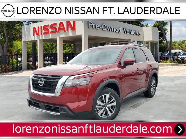 2024 Nissan Pathfinder SL