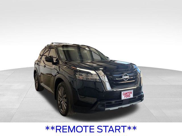 2024 Nissan Pathfinder SL