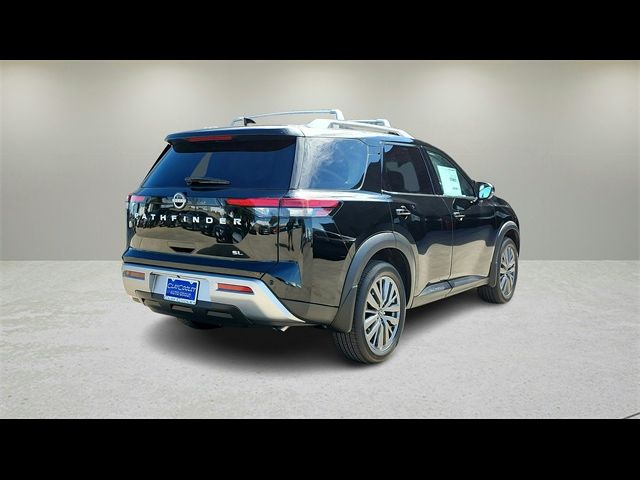 2024 Nissan Pathfinder SL