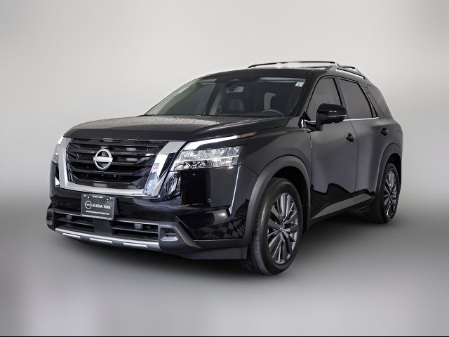 2024 Nissan Pathfinder SL