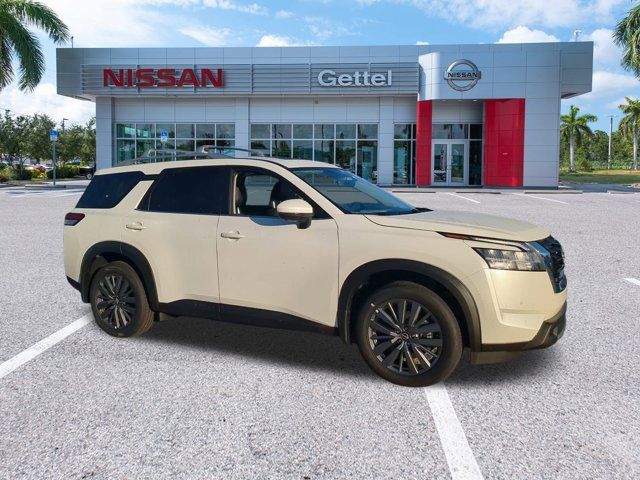 2024 Nissan Pathfinder SL