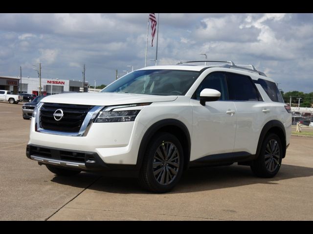 2024 Nissan Pathfinder SL