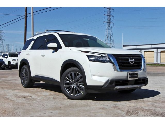 2024 Nissan Pathfinder SL