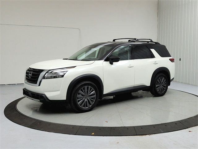 2024 Nissan Pathfinder SL