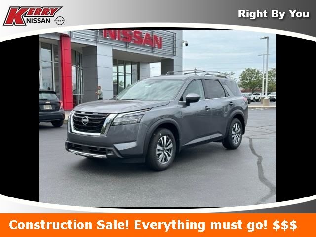 2024 Nissan Pathfinder SL