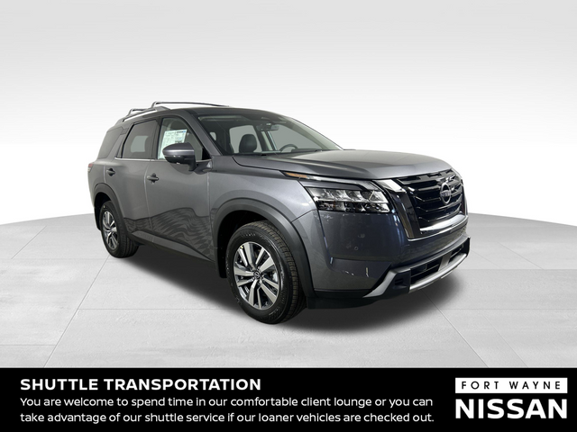 2024 Nissan Pathfinder SL