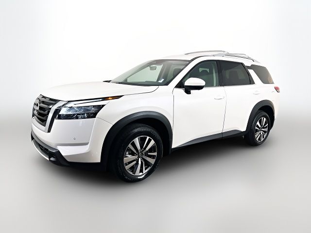 2024 Nissan Pathfinder SL