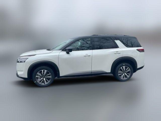 2024 Nissan Pathfinder SL