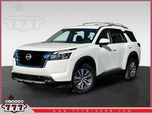 2024 Nissan Pathfinder SL