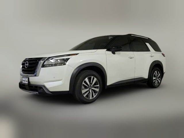 2024 Nissan Pathfinder SL