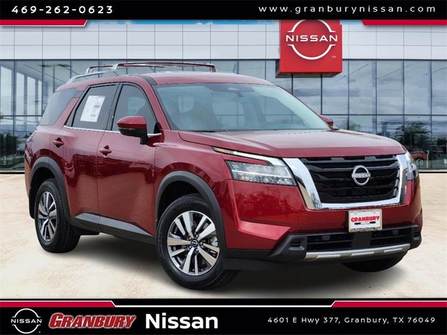 2024 Nissan Pathfinder SL