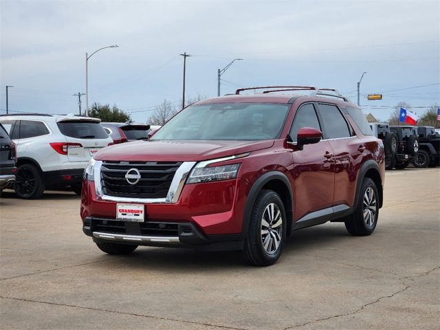 2024 Nissan Pathfinder SL