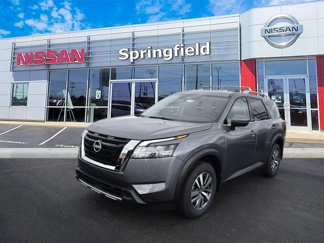 2024 Nissan Pathfinder SL