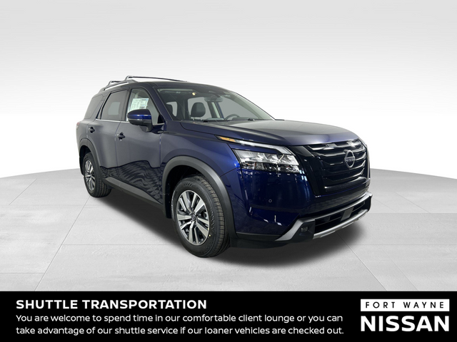 2024 Nissan Pathfinder SL