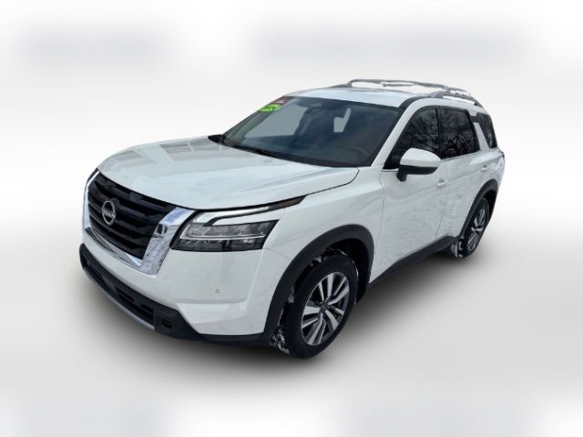 2024 Nissan Pathfinder SL