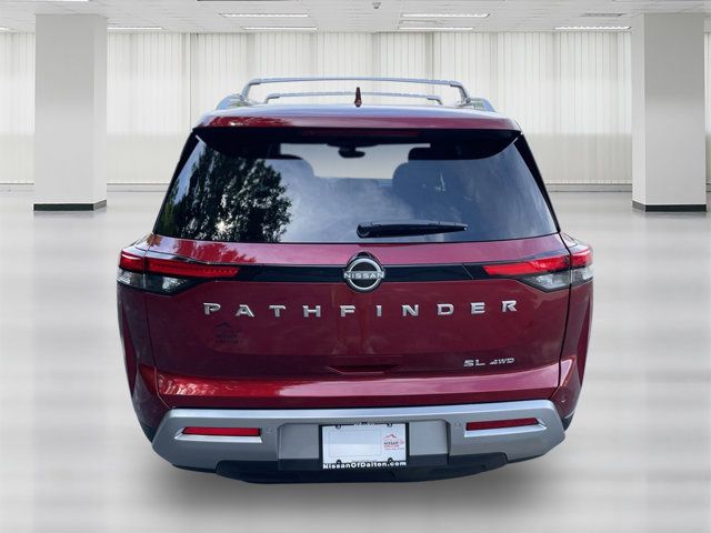 2024 Nissan Pathfinder SL