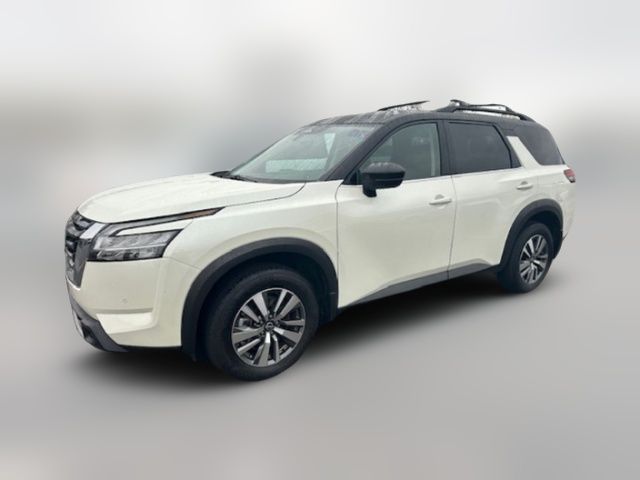 2024 Nissan Pathfinder SL