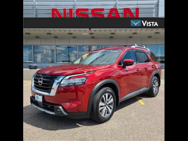 2024 Nissan Pathfinder SL