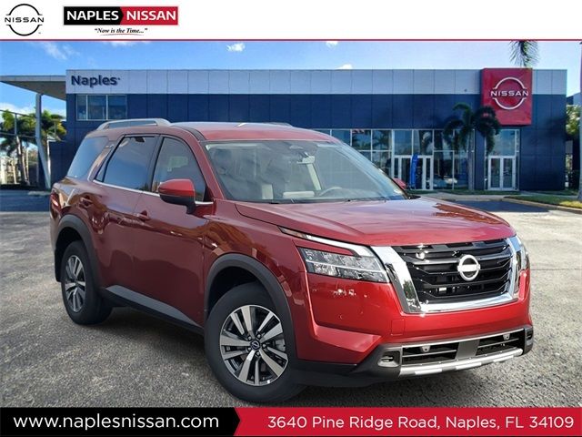 2024 Nissan Pathfinder SL