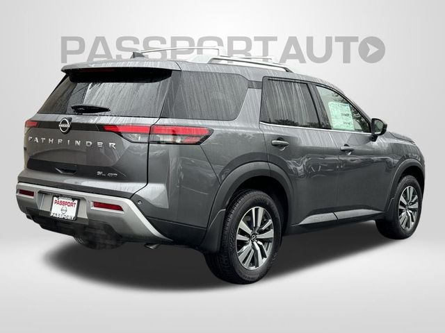 2024 Nissan Pathfinder SL