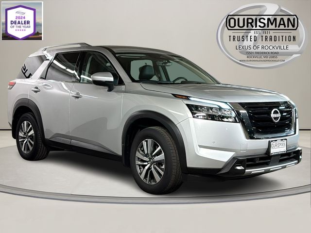 2024 Nissan Pathfinder SL