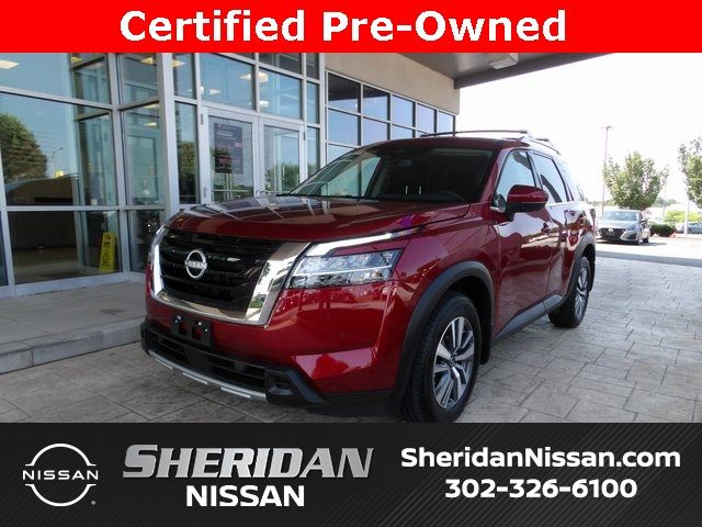 2024 Nissan Pathfinder SL