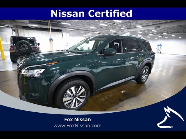 2024 Nissan Pathfinder SL