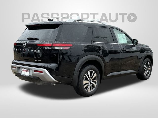 2024 Nissan Pathfinder SL