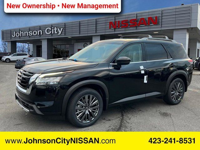 2024 Nissan Pathfinder SL